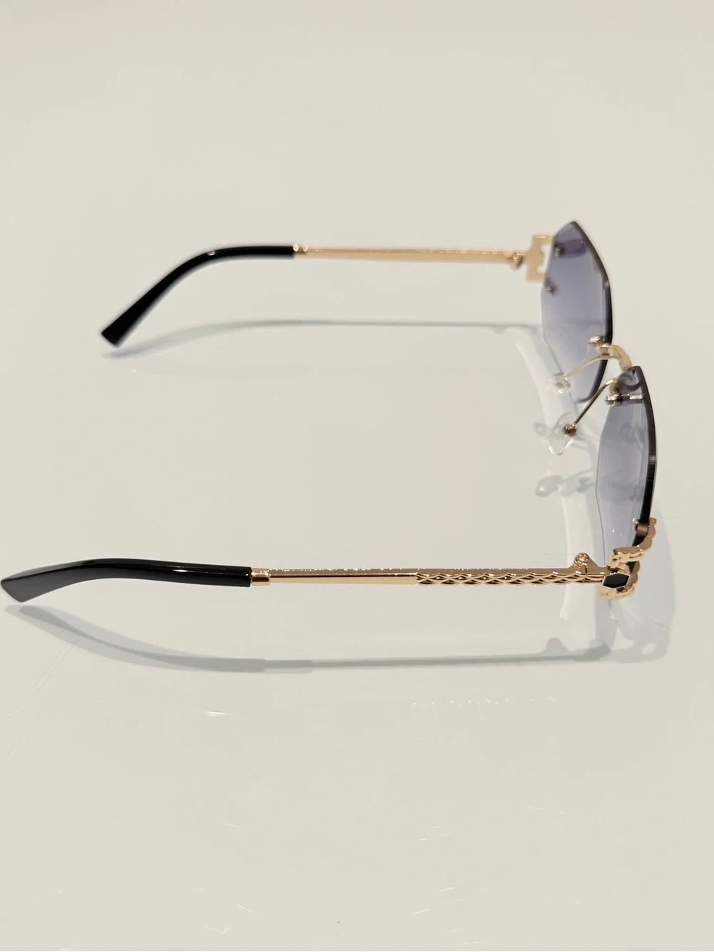 RARRI Rimless Octagon Gradient Purple Sunglasses - Theframebar